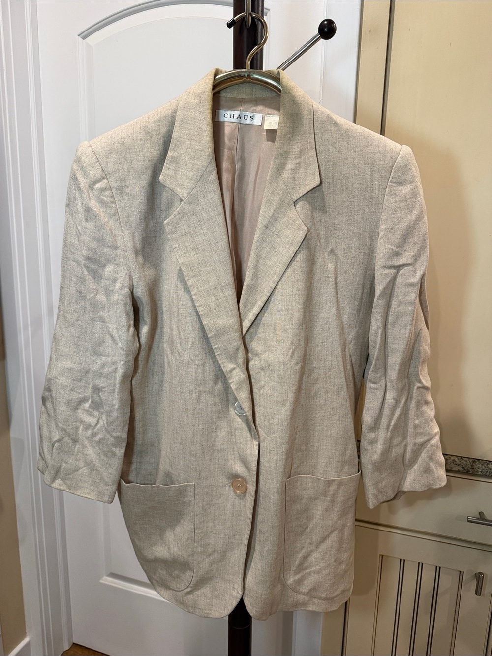 Chaus Women's Light Beige Linen-Blend Blazer